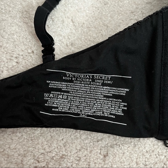 Victorias Secret Lined Demi Longline - Picture 9 of 12
